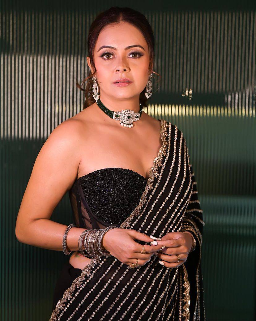 Devoleena Bhattacharjee Black Color Georgette Saree