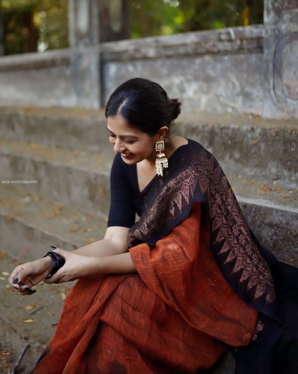 Elegant Jaquard Orange Color Silk Saree