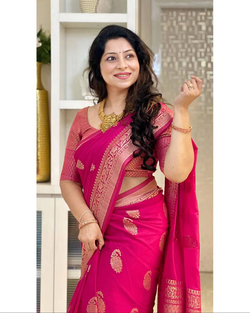 Trendy Pink Color Jacquard Silk Saree