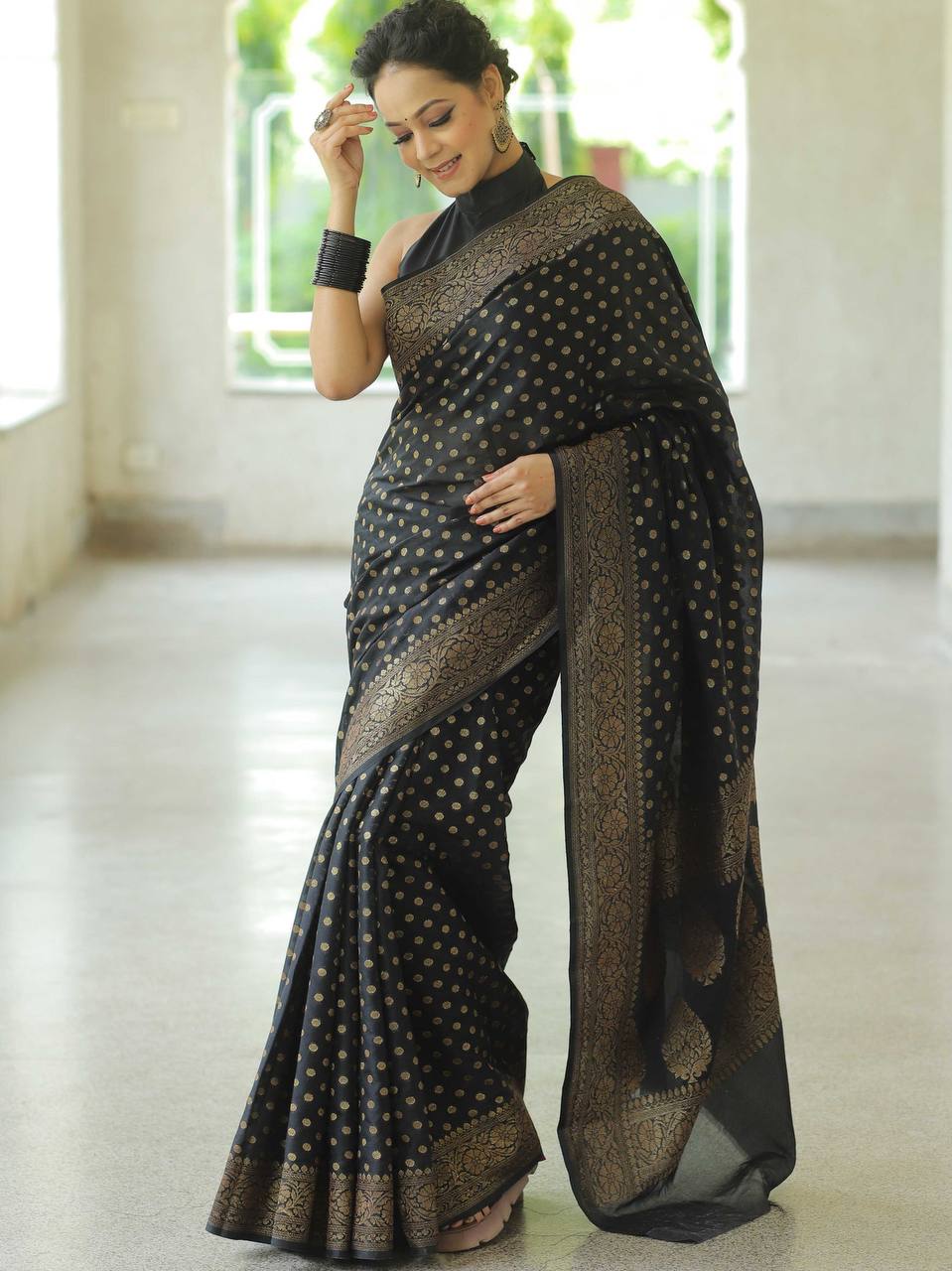 Trendy Jacquard Silk Black Color Saree