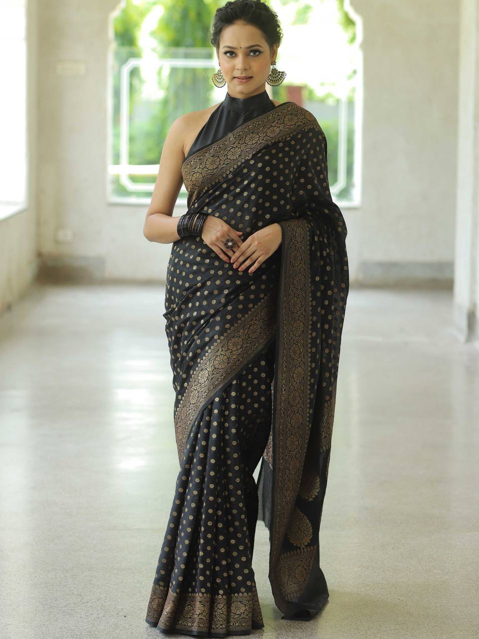 Trendy Jacquard Silk Black Color Saree