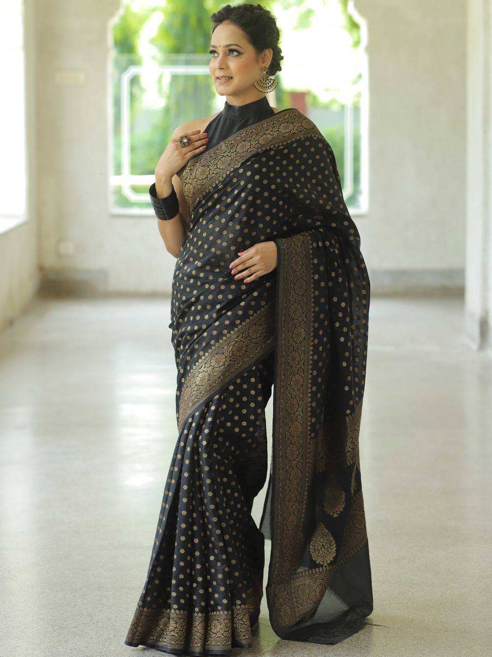 Trendy Jacquard Silk Black Color Saree